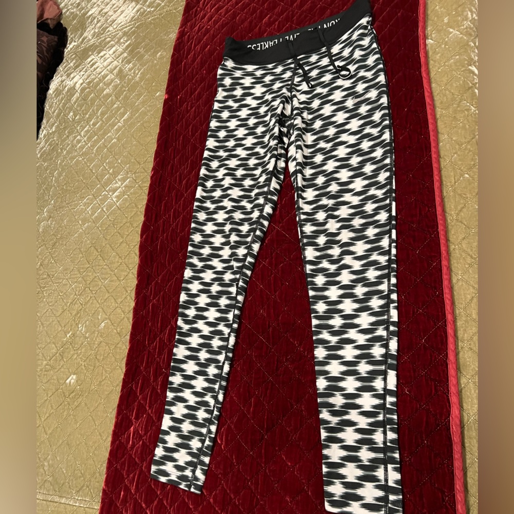 Nike Dri-fit “Run Fast Live Fearless”